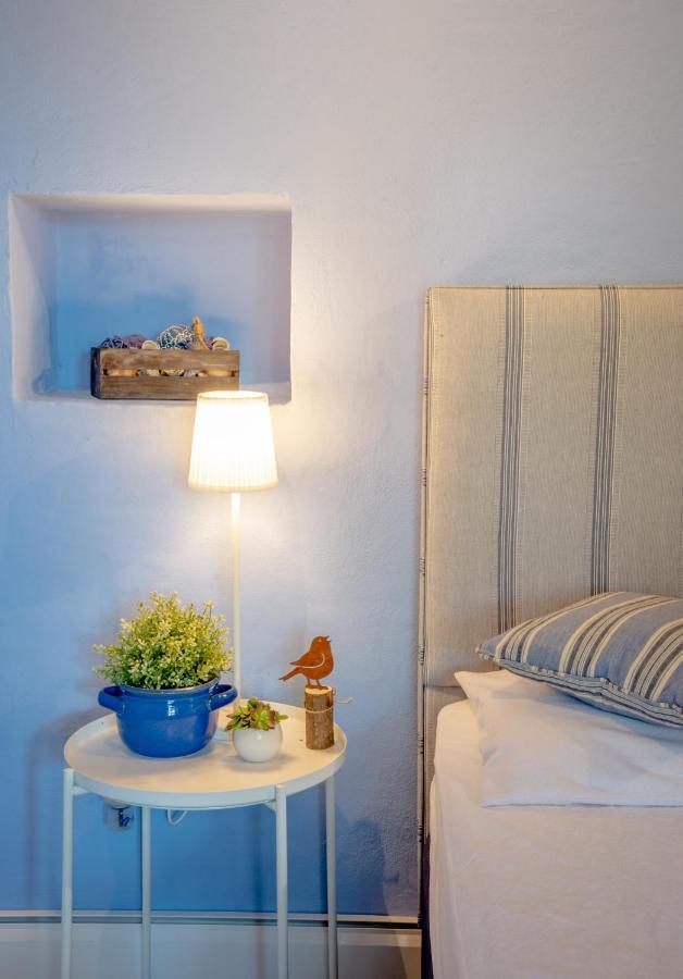 The Carob Tree Villa - Rustic Luxury Home With Access To Pool And Restaurant Larnaca Esterno foto