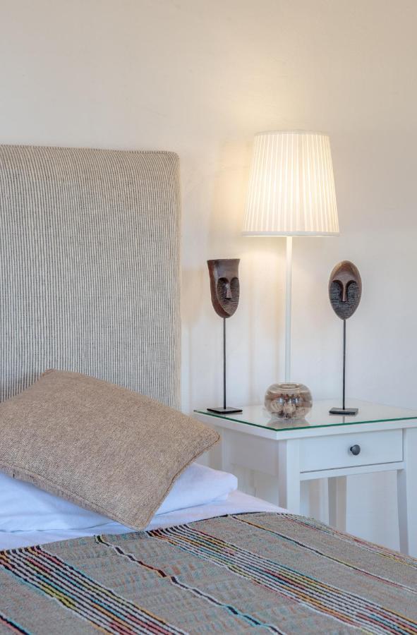 The Carob Tree Villa - Rustic Luxury Home With Access To Pool And Restaurant Larnaca Esterno foto