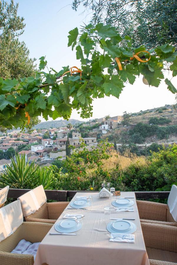 The Carob Tree Villa - Rustic Luxury Home With Access To Pool And Restaurant Larnaca Esterno foto
